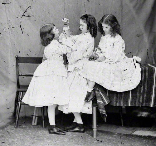 s25-Edith-Lorina-Alice-de-Carroll-wikimediacommons