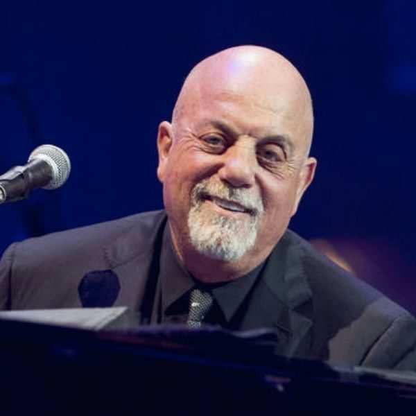 «PIANO MAN» / Billy Joel (1973)