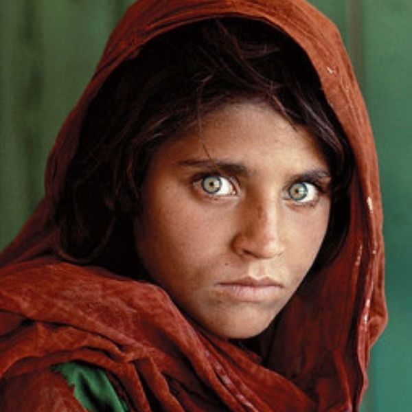 La niña afgana