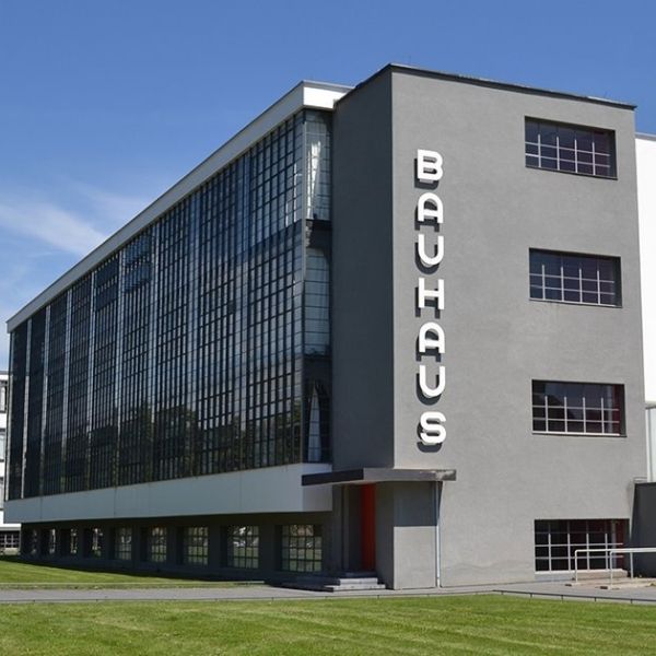 El edificio de la Bauhaus en Dessau